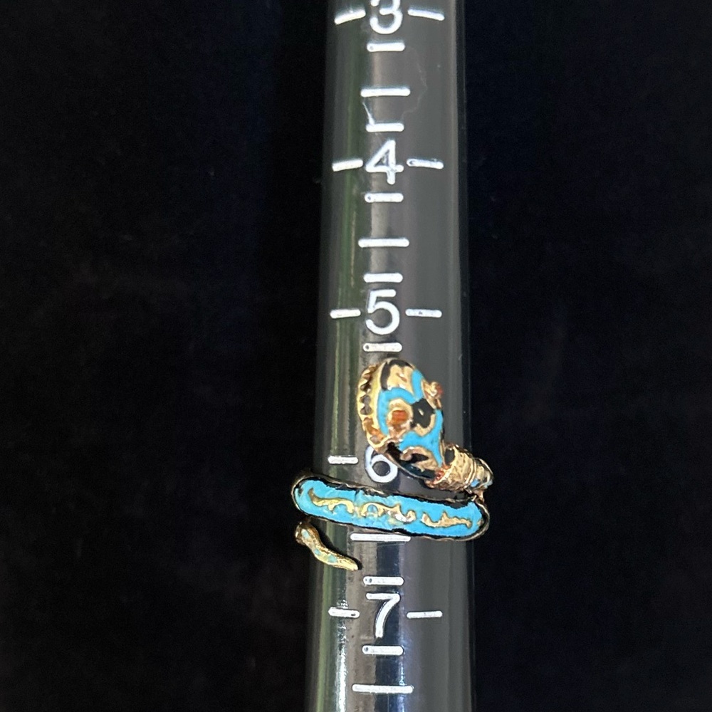 Gorgeous 14kt yellow gold/enamel snake ring 6.5